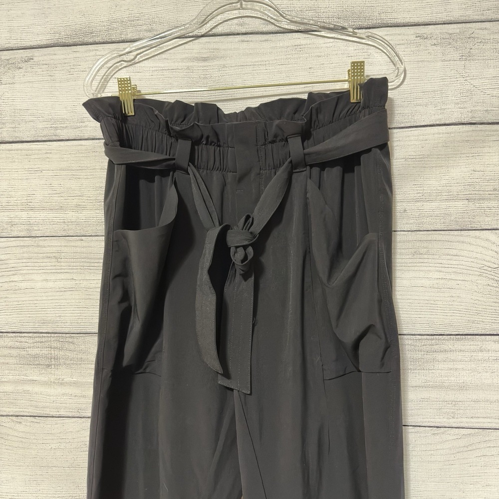 Athleta Women's Skyline Black Pant‎ High-Rise Belted Size 8 Stretchy Business - Picture 3 of 8